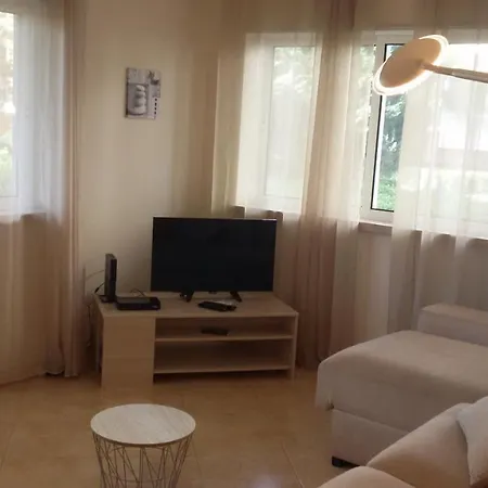Eleganz House *