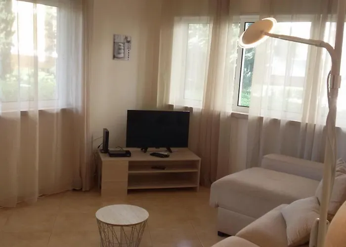 Eleganz House *